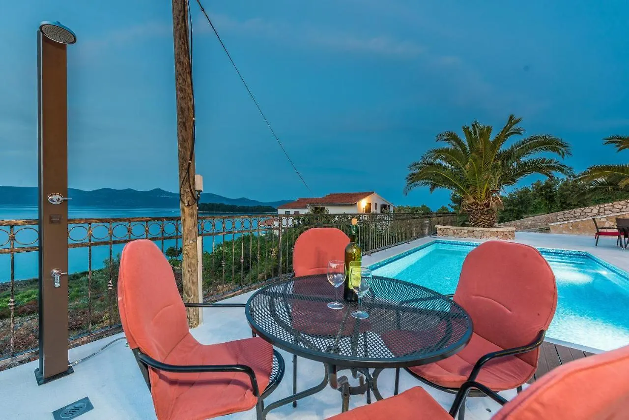 Villa Iz Croatia